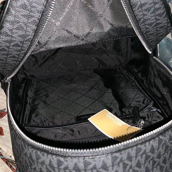 Last one 🖤New MK backpack black logo 🖤 - Picture 6 of 7